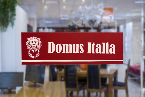 https://imprint.md/img/lucrari/Domus-Italia/Fasada_domusitalia/fasada_domusitalia_6.jpg